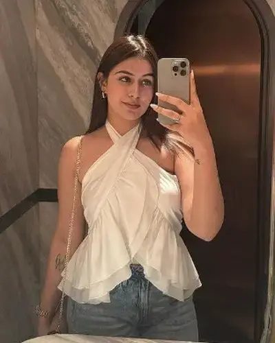 Call Girl Chaupal